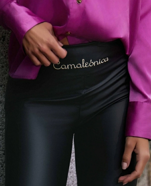 PANTALN DE CAMALENICA MODELO MARQUEZ